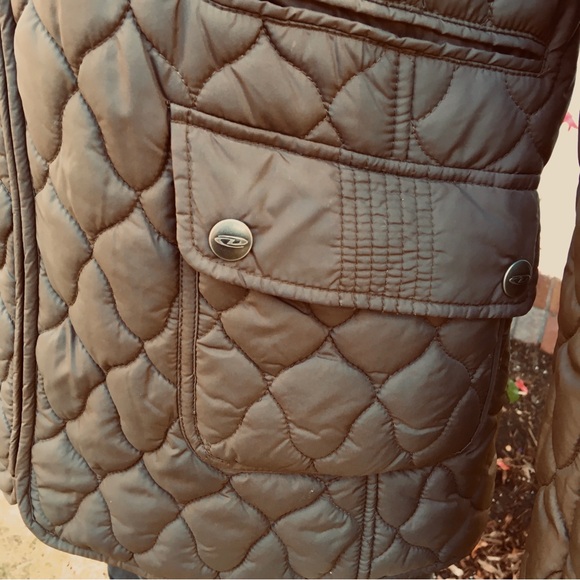 DKNY Active Women’s Brown Quilted Full Zip Coat/Jacket. Size M - Picture 12 of 12